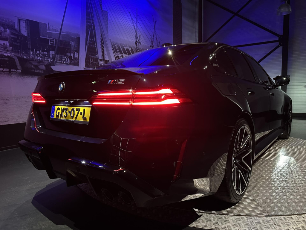 BMW M5
