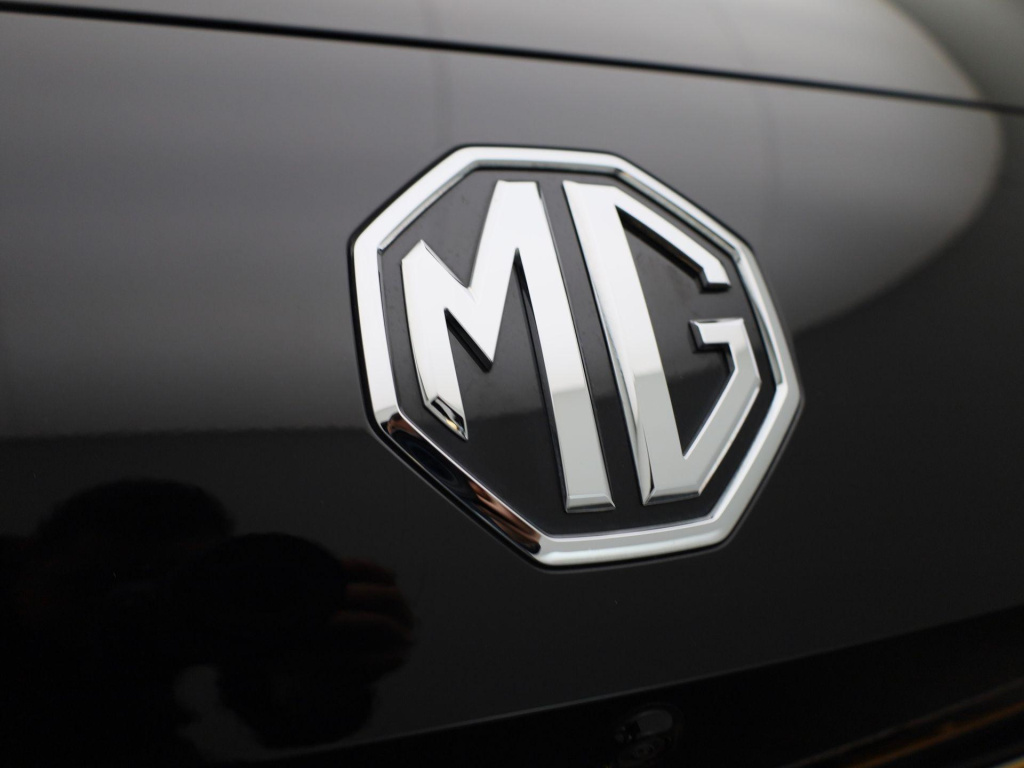 MG Mg4