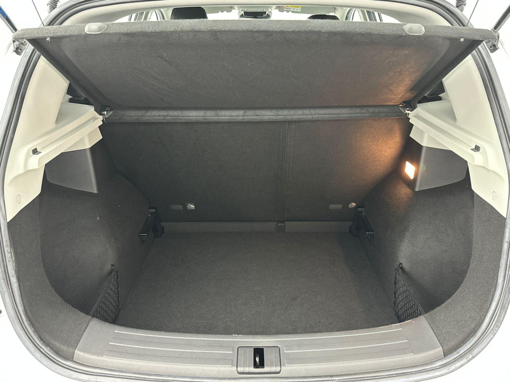 MG Zs Ev