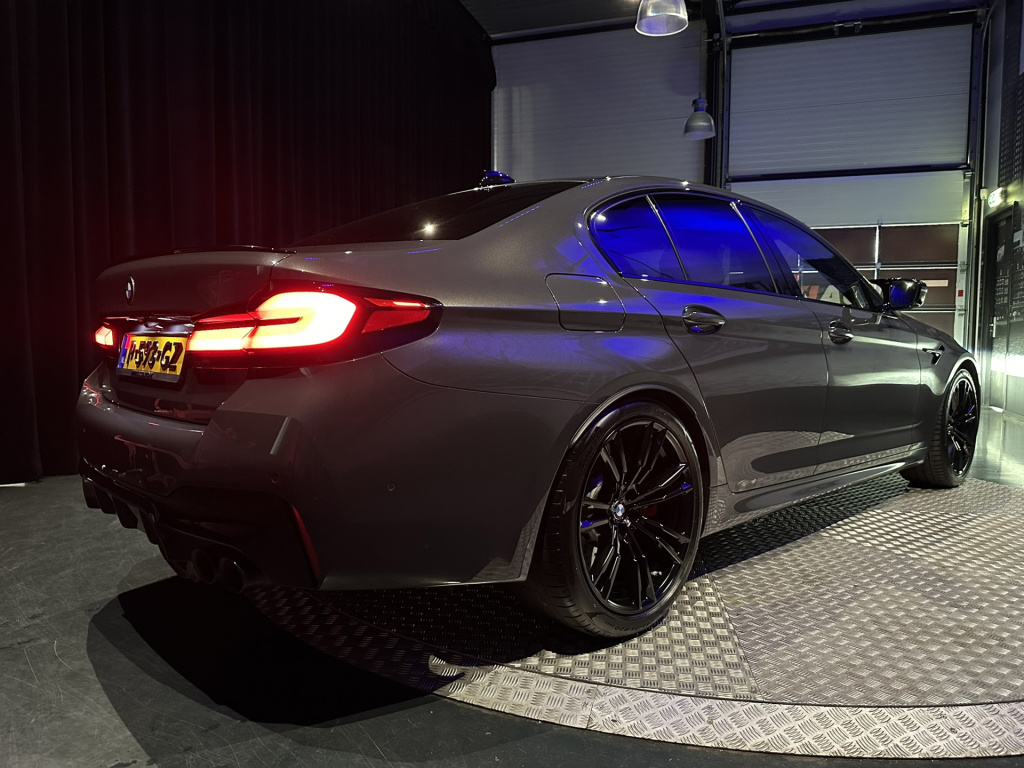 BMW M5