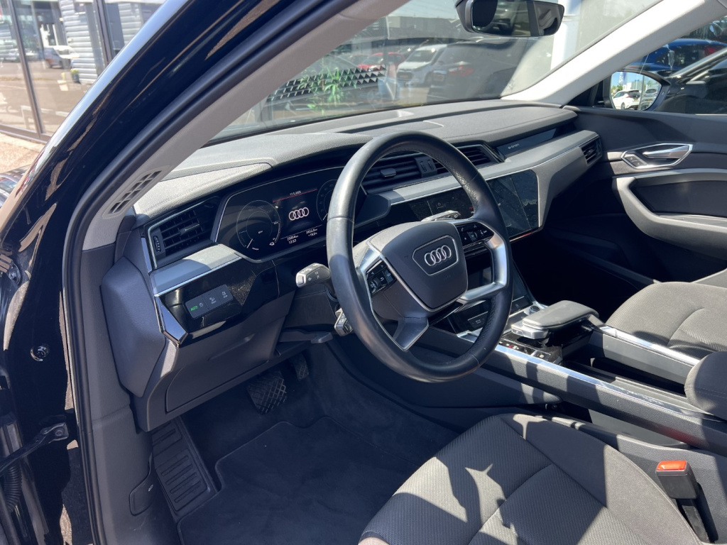 Audi E-tron