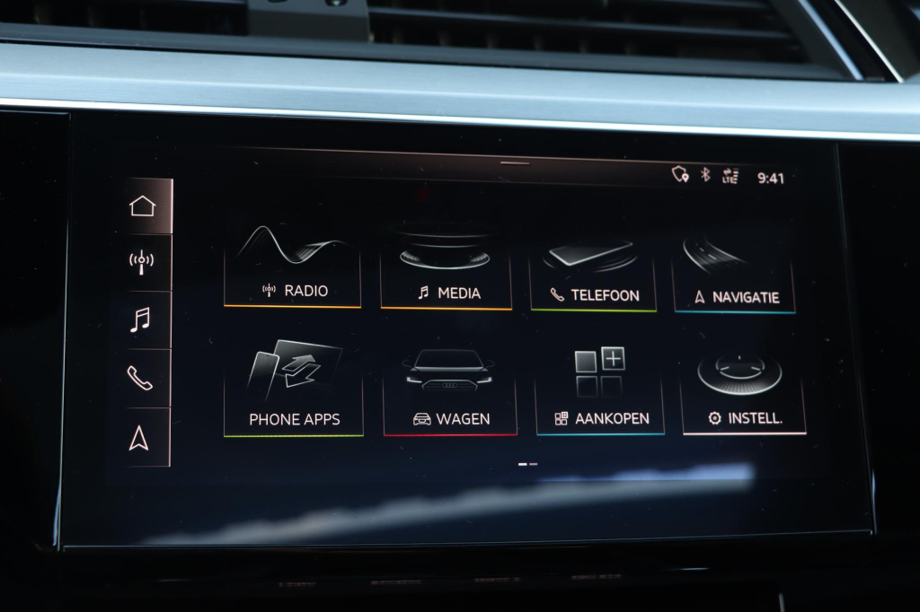 Audi E-tron