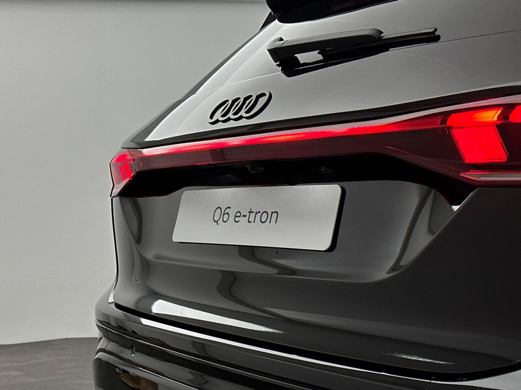 Audi Q6 E-tron