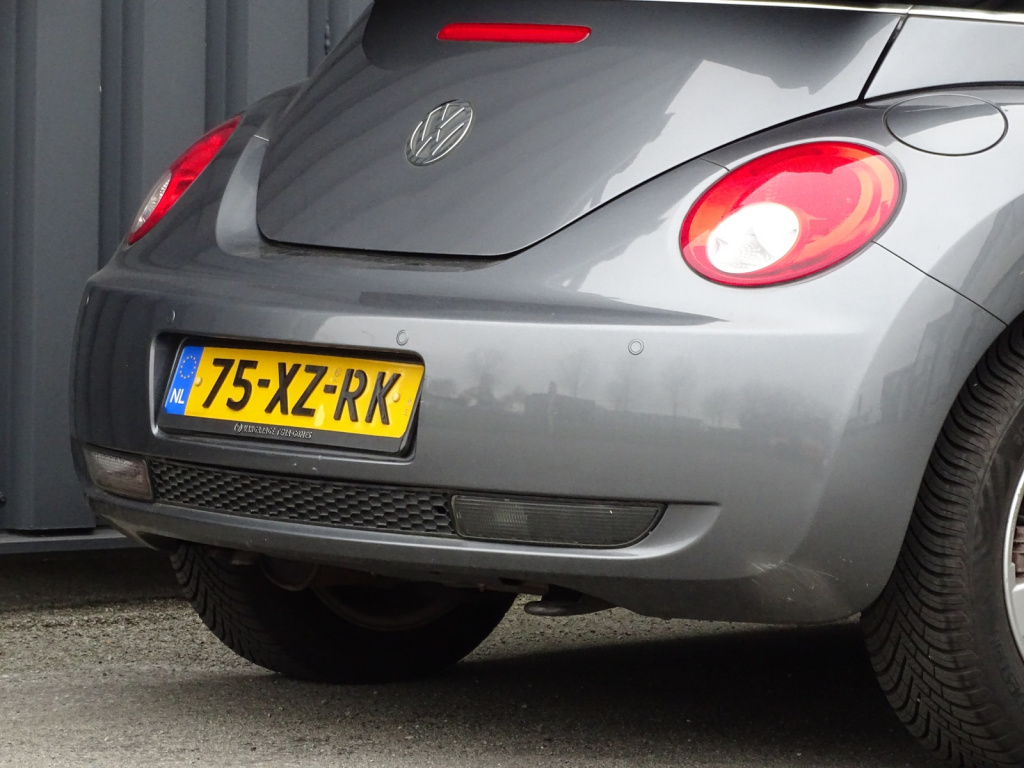 Volkswagen New Beetle