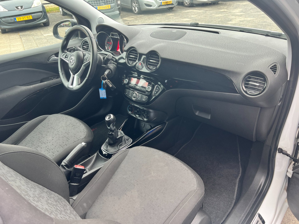 Opel Adam
