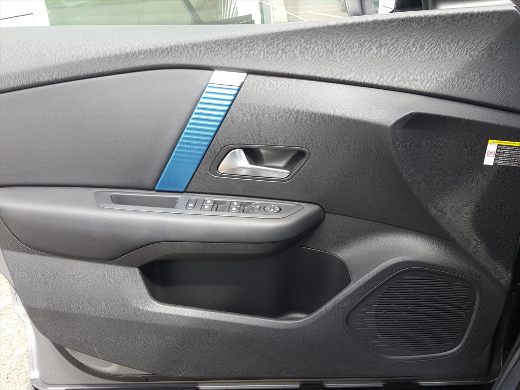 Citroen Ë-c4