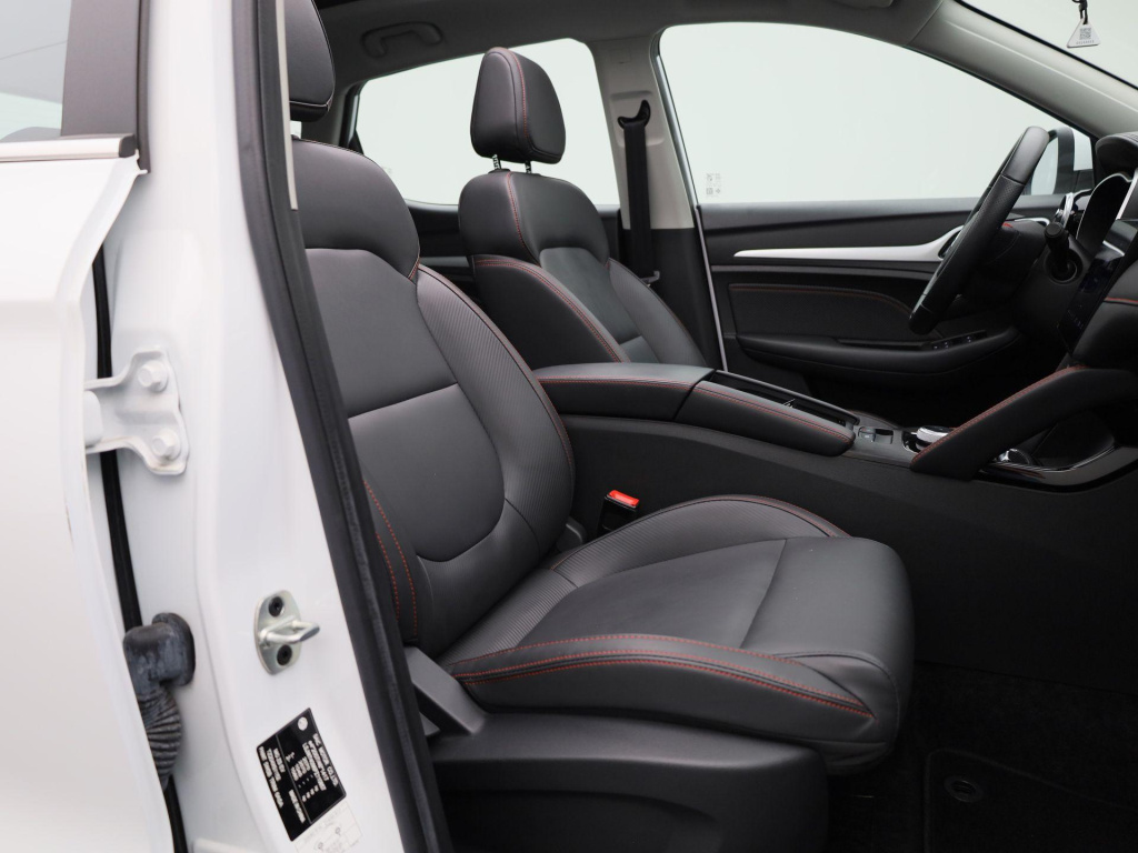 MG Zs Ev