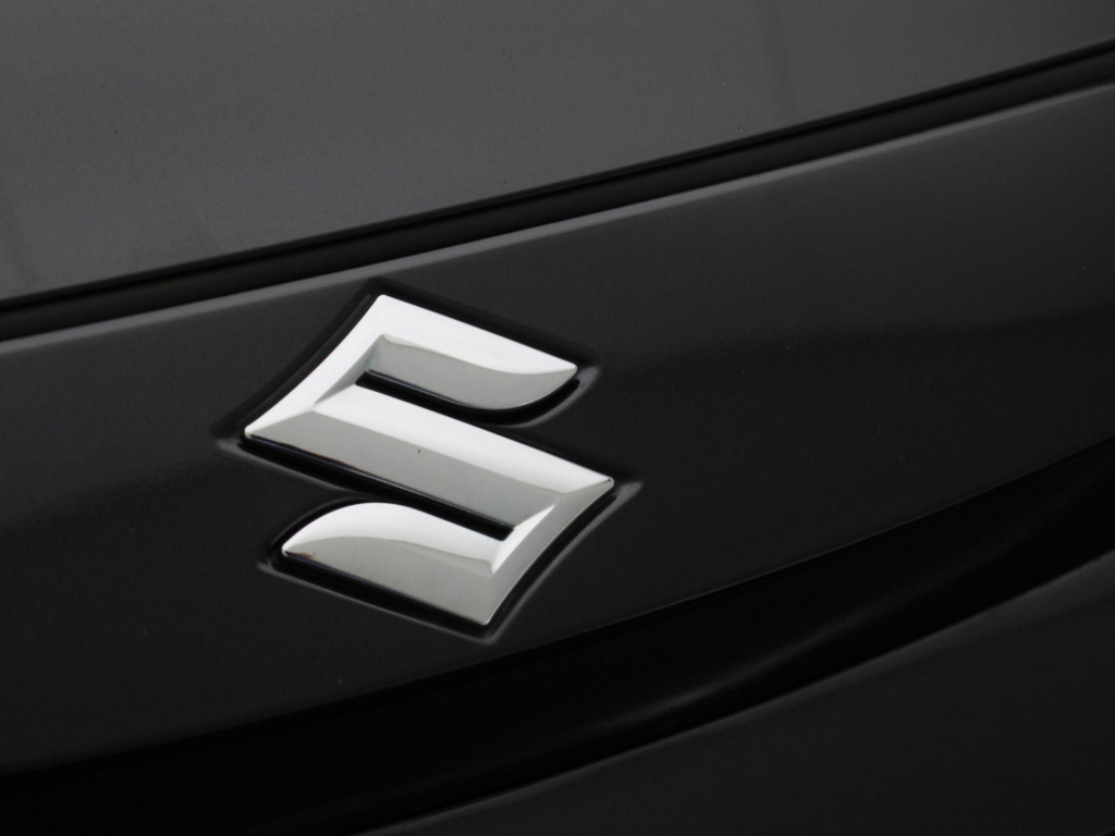 Suzuki Swace
