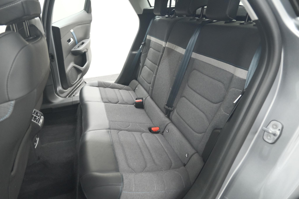 Citroen Ë-c4