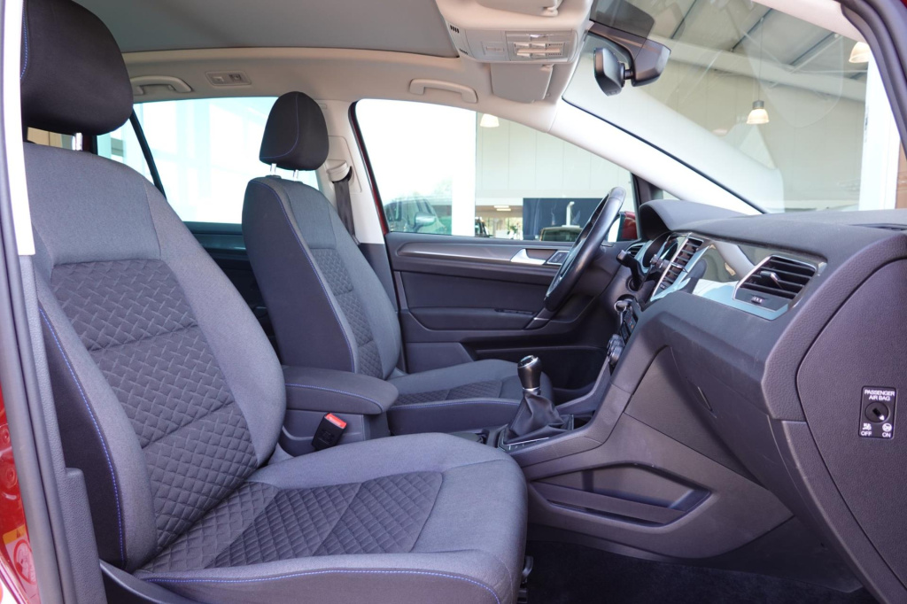 Volkswagen Golf Sportsvan