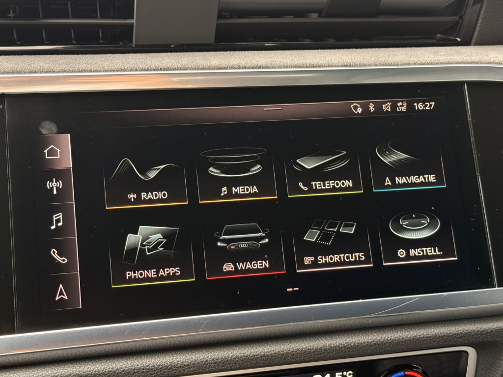 Audi Rsq3