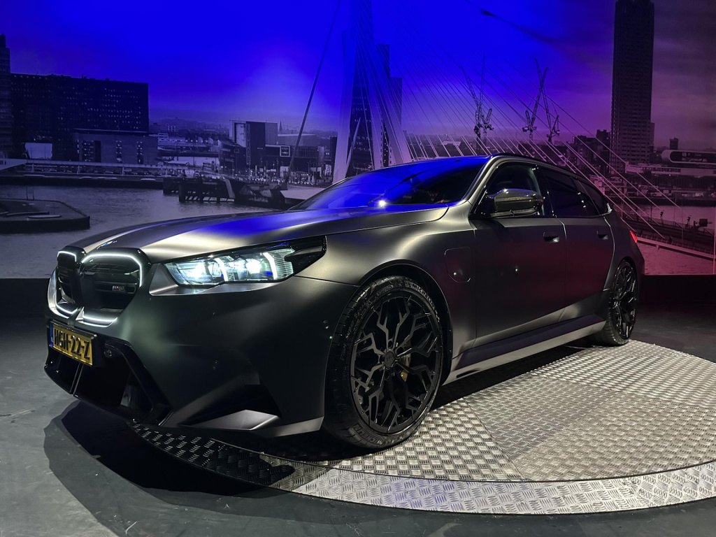 BMW M5