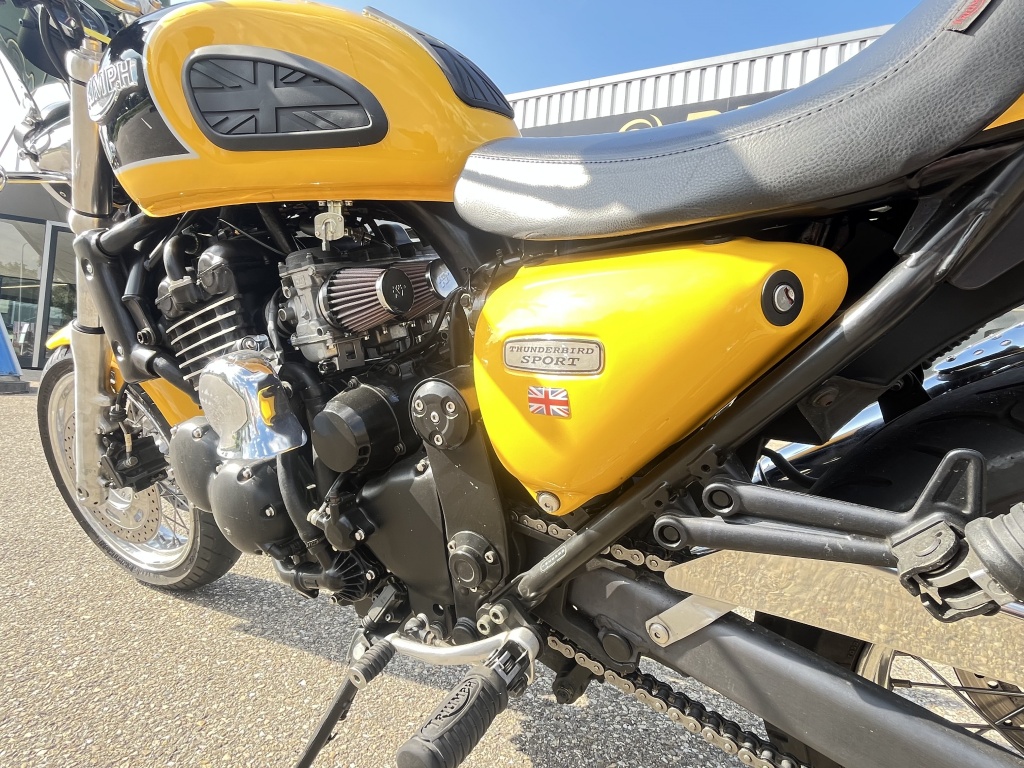 Triumph Thunderbird