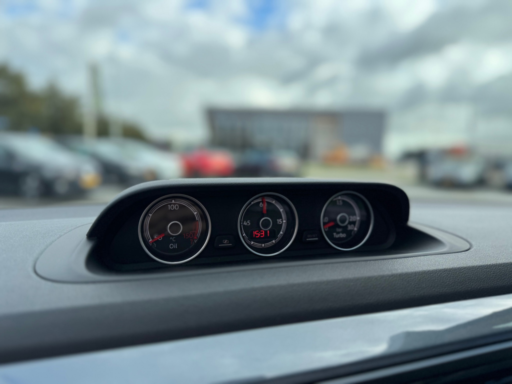 Volkswagen New Beetle