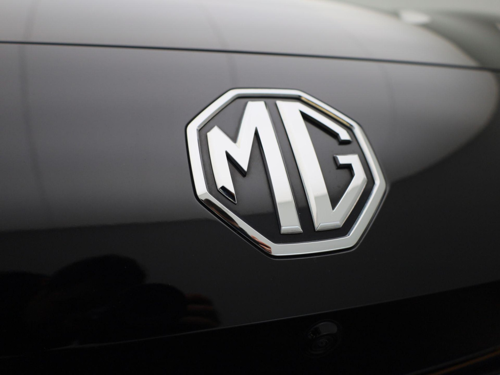 MG Mg4