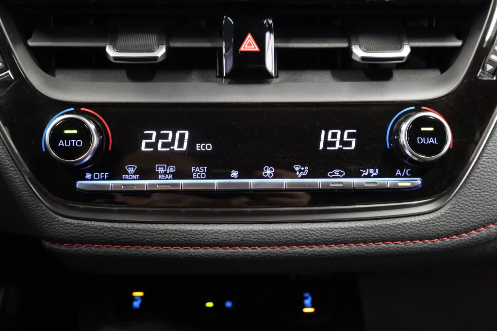 Toyota Corolla Touring Sports