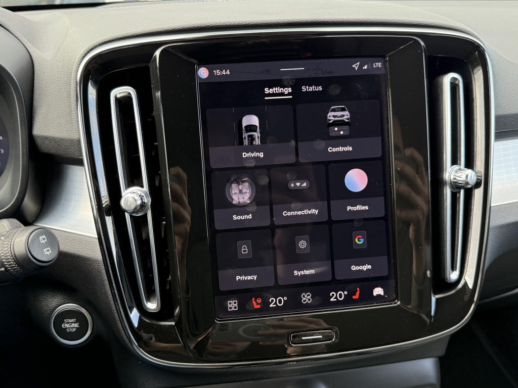 Volvo XC40