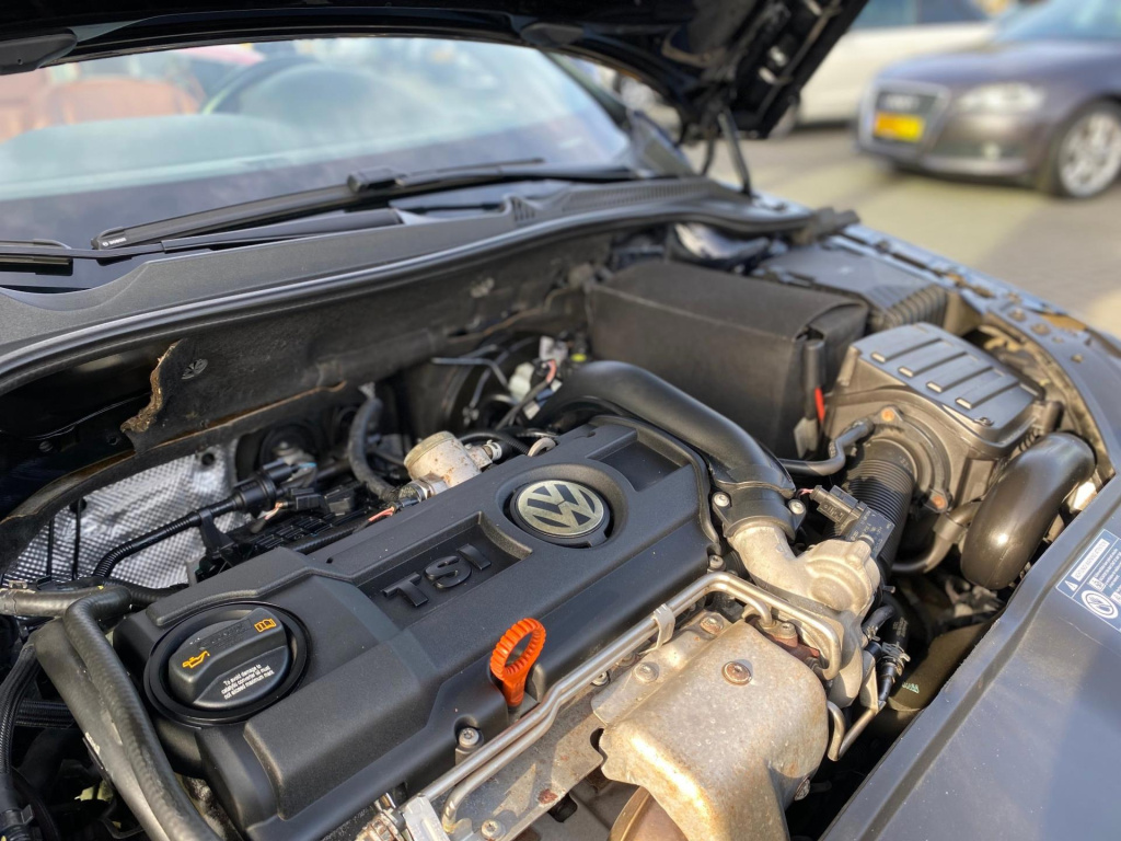 Volkswagen Eos