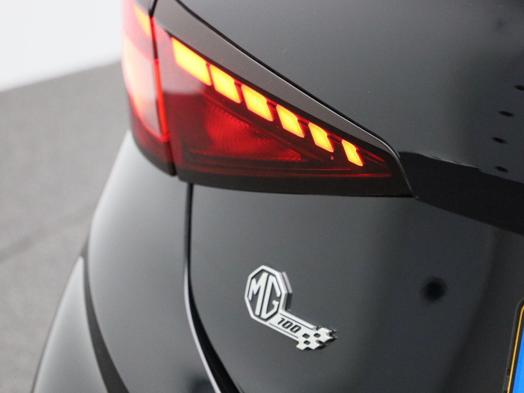 MG Mg3