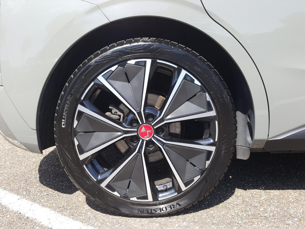 Ds Ds 4