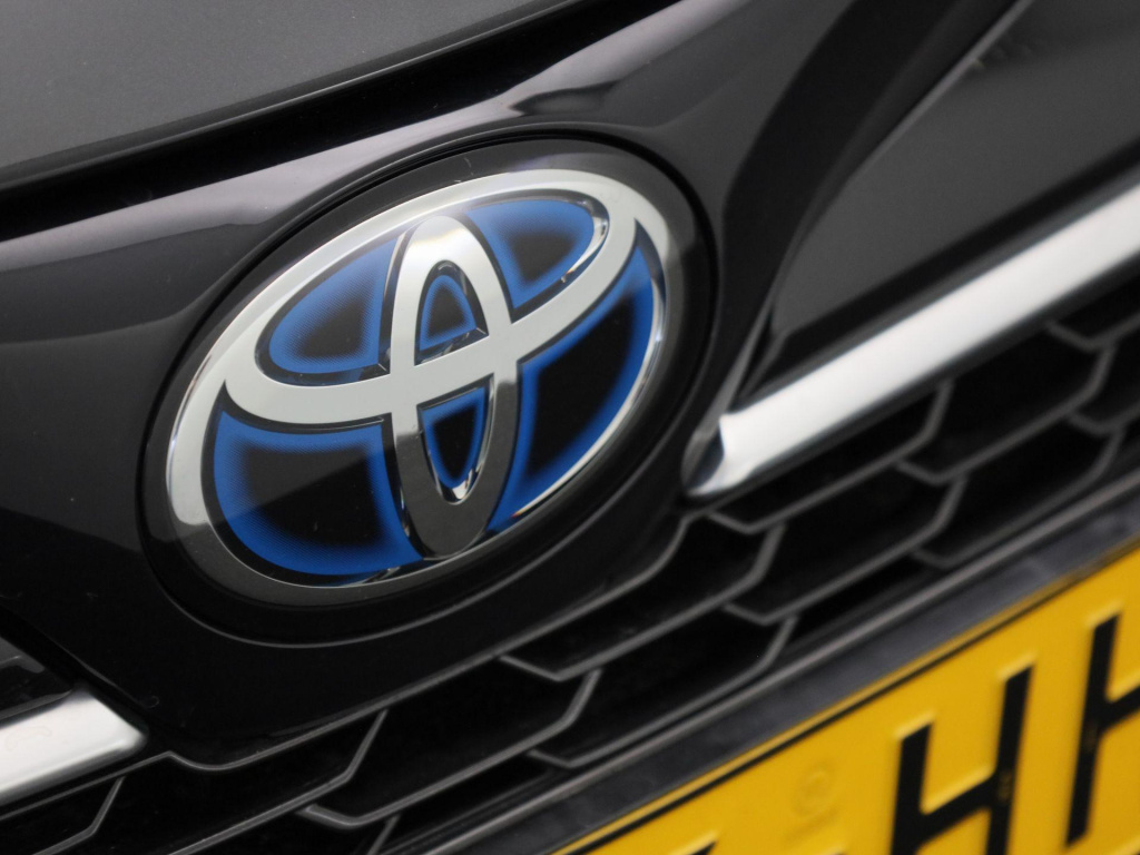Toyota Corolla Touring Sports