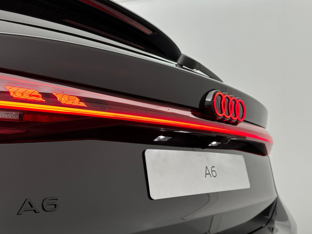 Audi A6 Avant E-tron