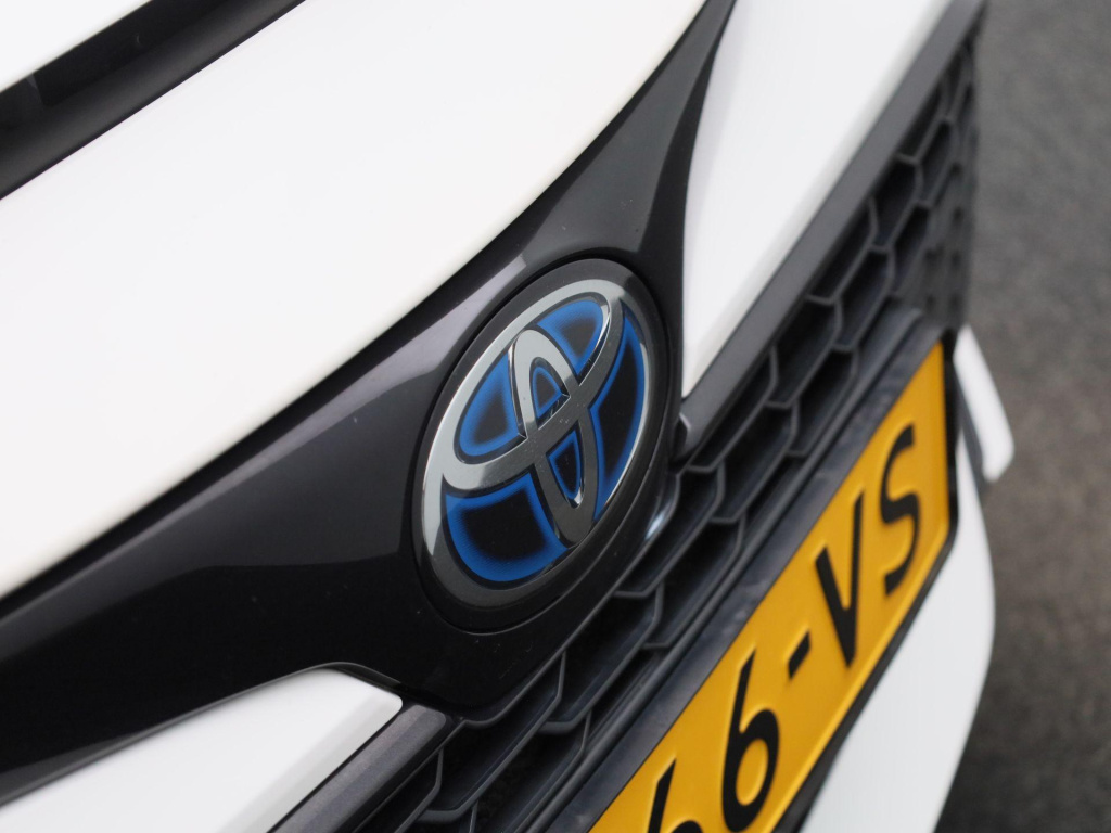 Toyota Corolla Touring Sports