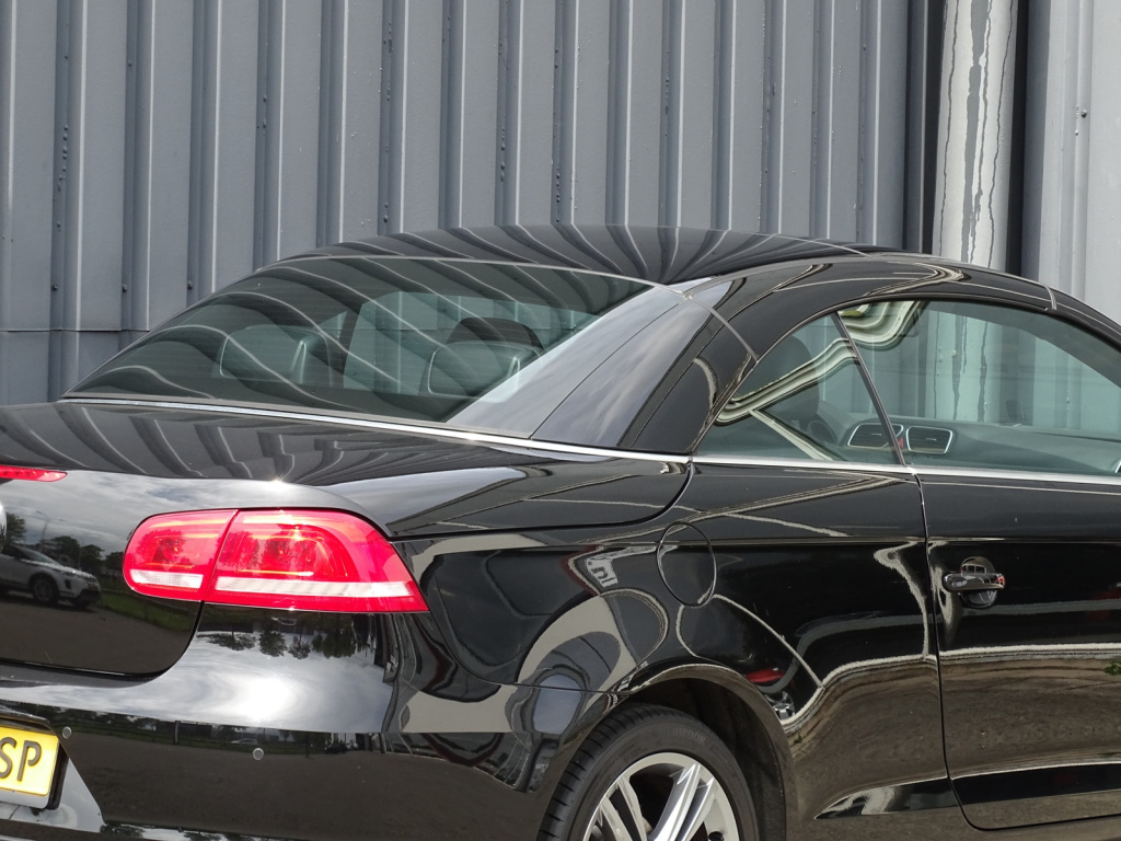 Volkswagen Eos