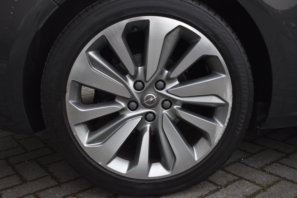 Opel Cascada