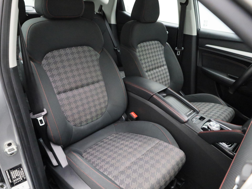MG Zs Ev