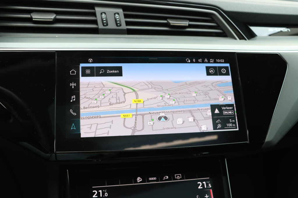 Audi Q8 E-tron