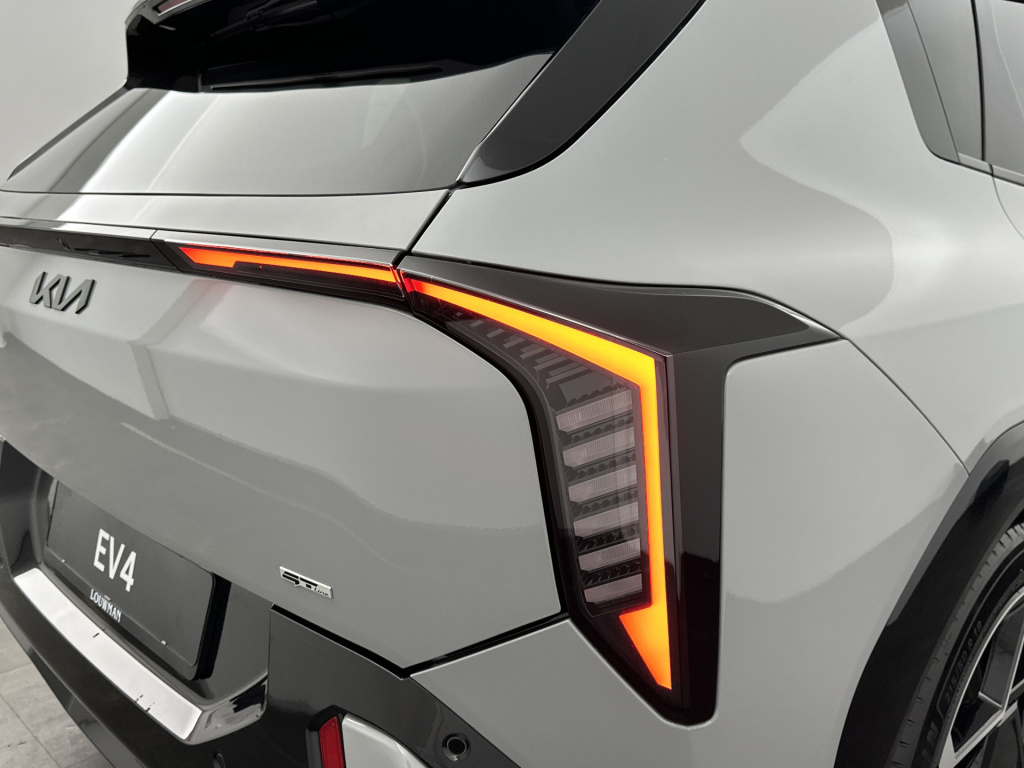 Kia Ev4