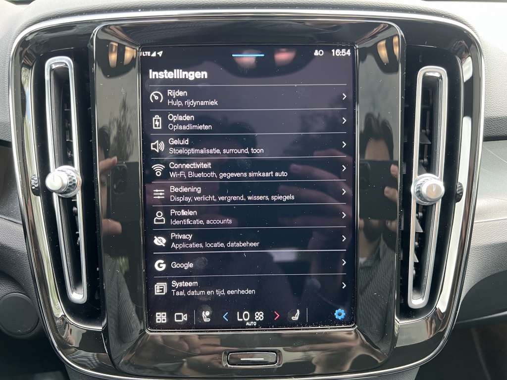 Volvo C40