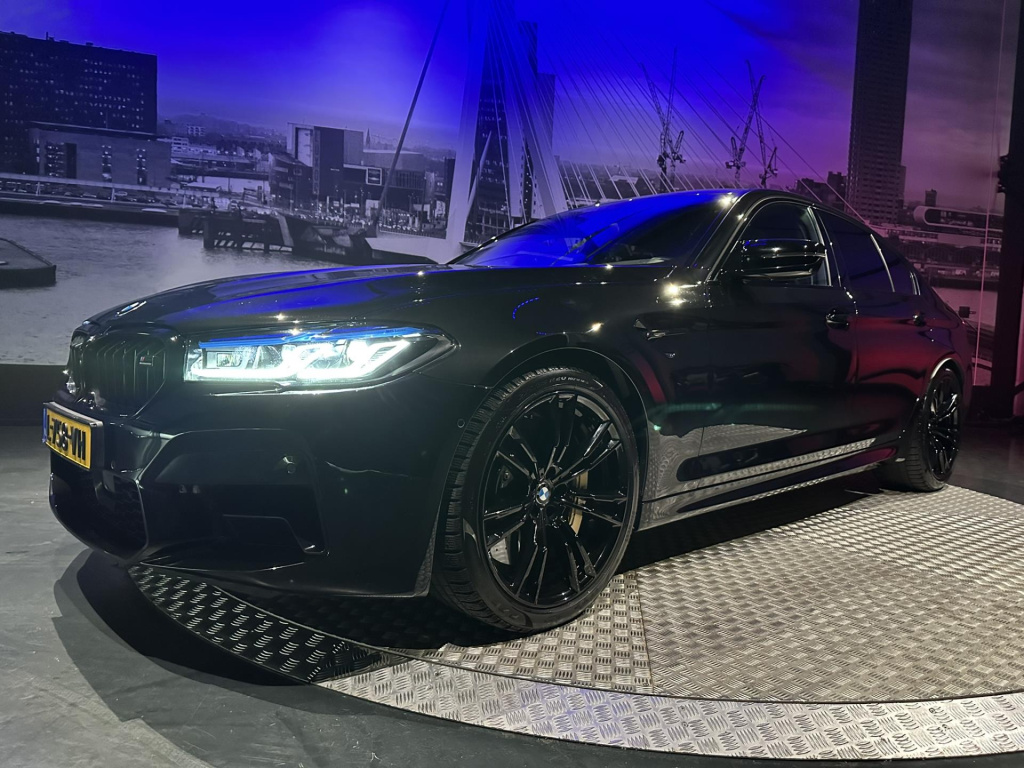 BMW M5
