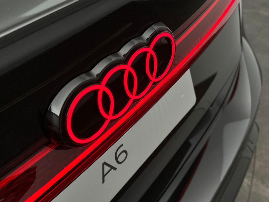 Audi A6 Sportback E-tron