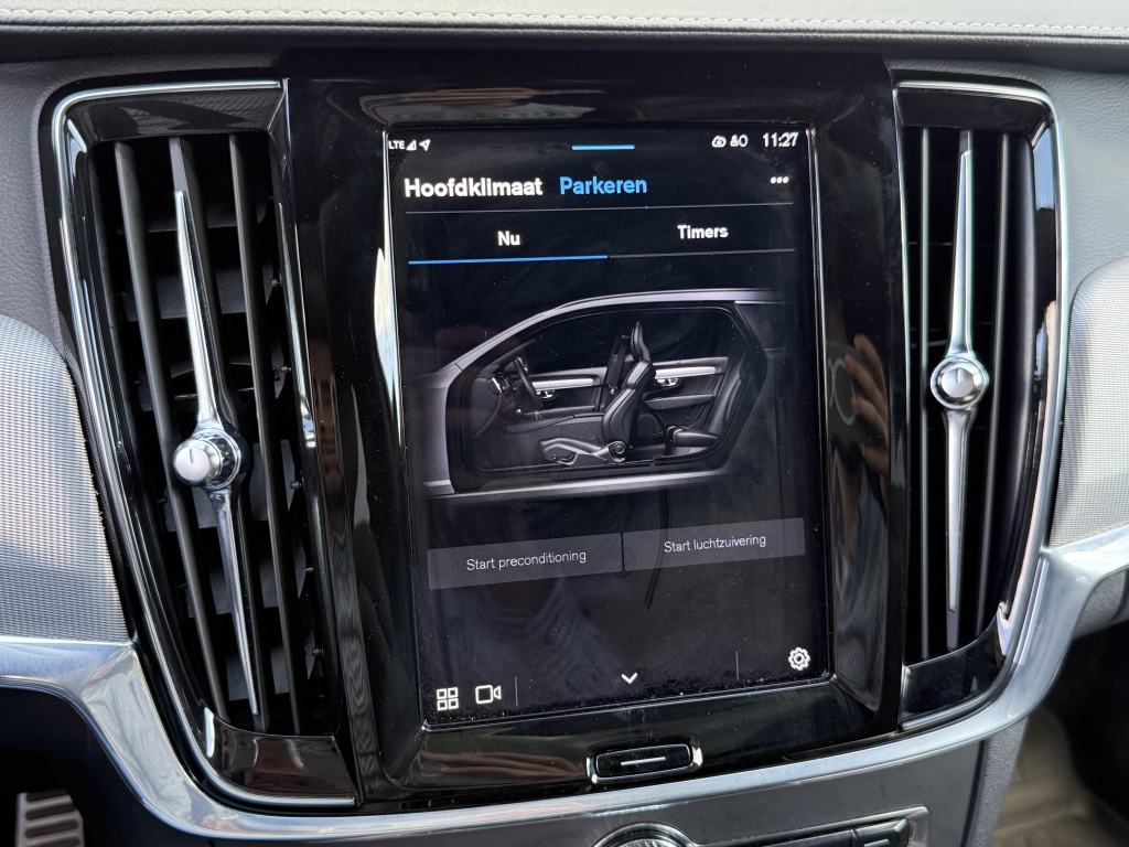 Volvo V90