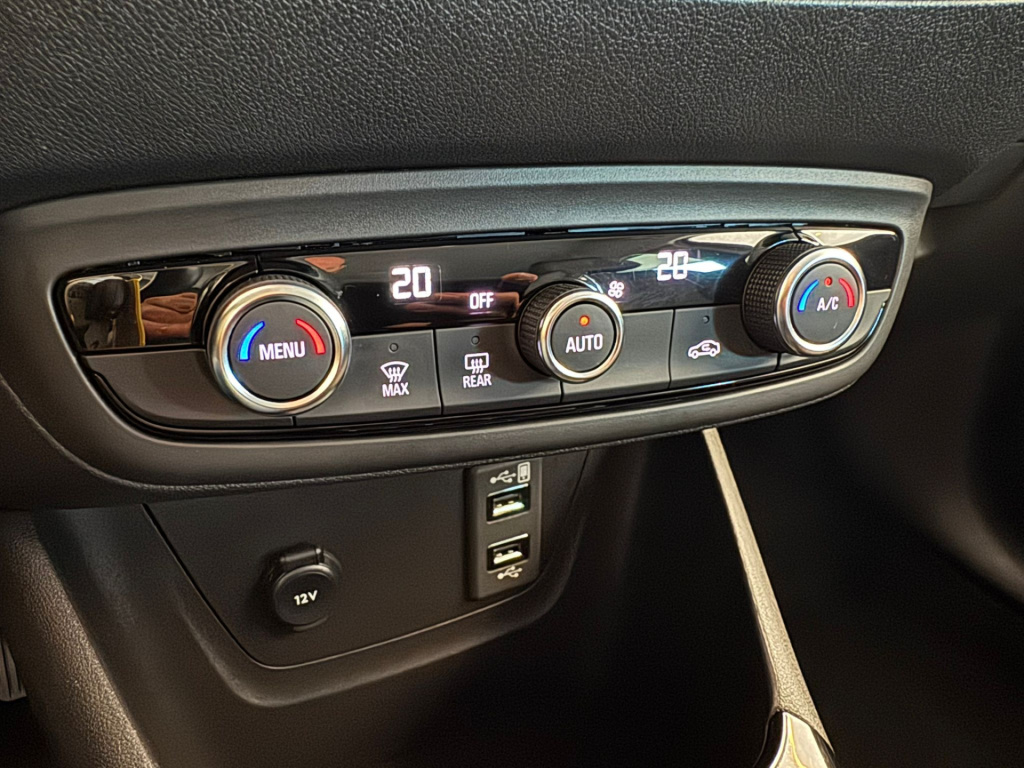 Opel Crossland X