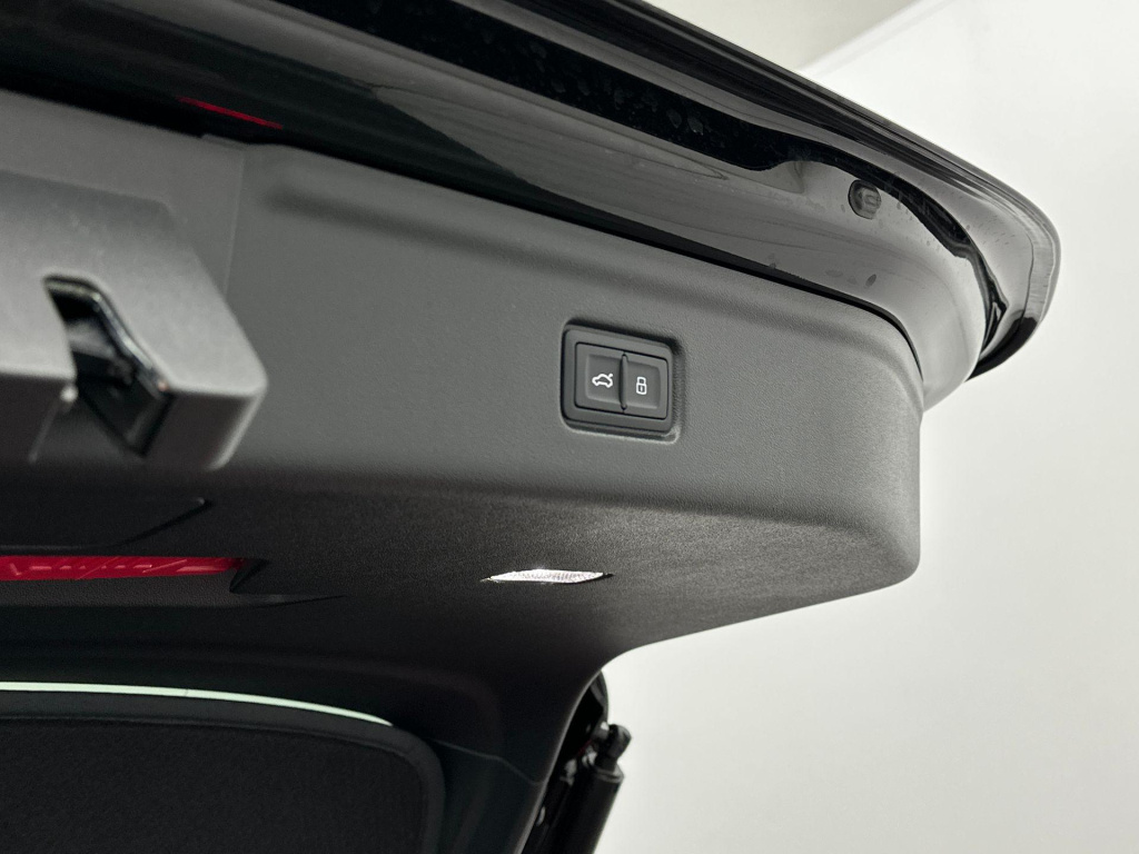 Audi A6 Avant E-tron