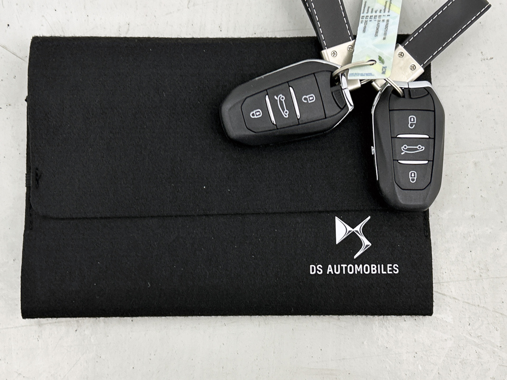 Ds Ds 4