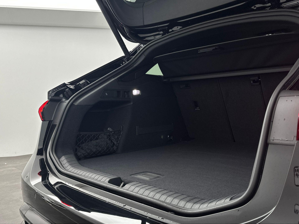 Audi A6 Avant E-tron