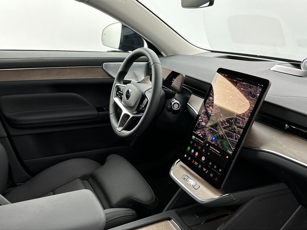 Volvo Es90
