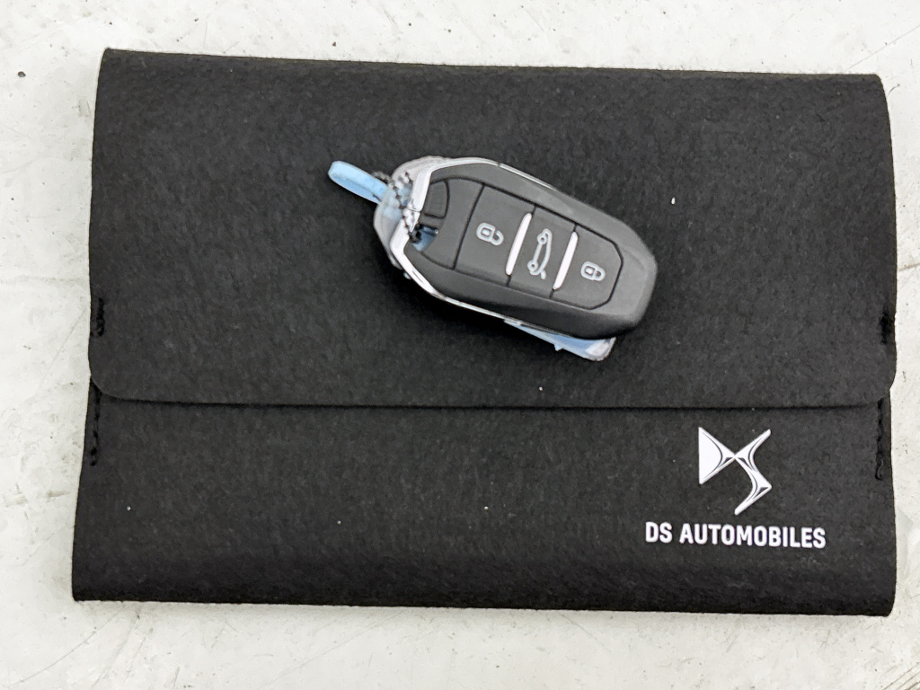 Ds Ds 4