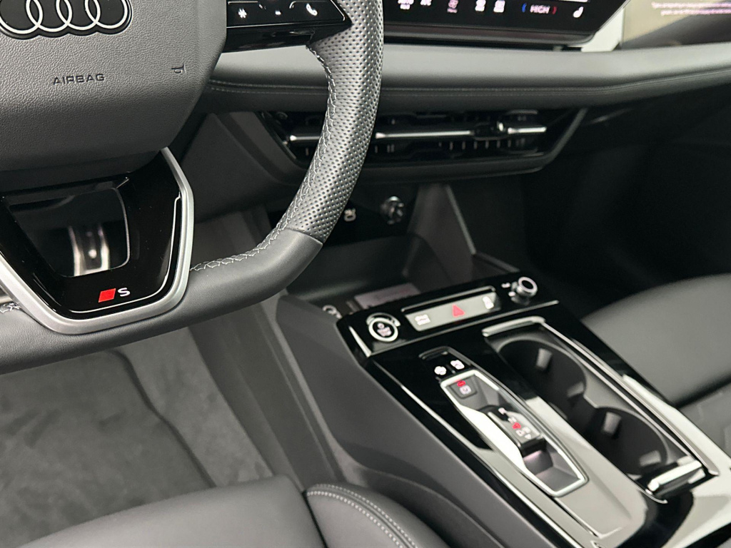 Audi A6 Avant E-tron