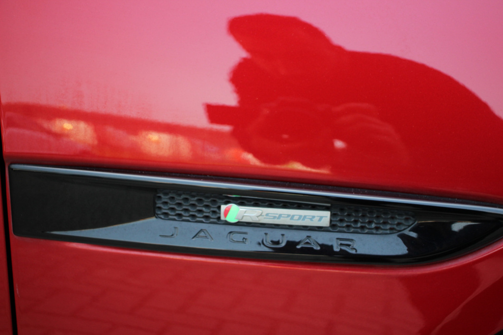 Jaguar Xe
