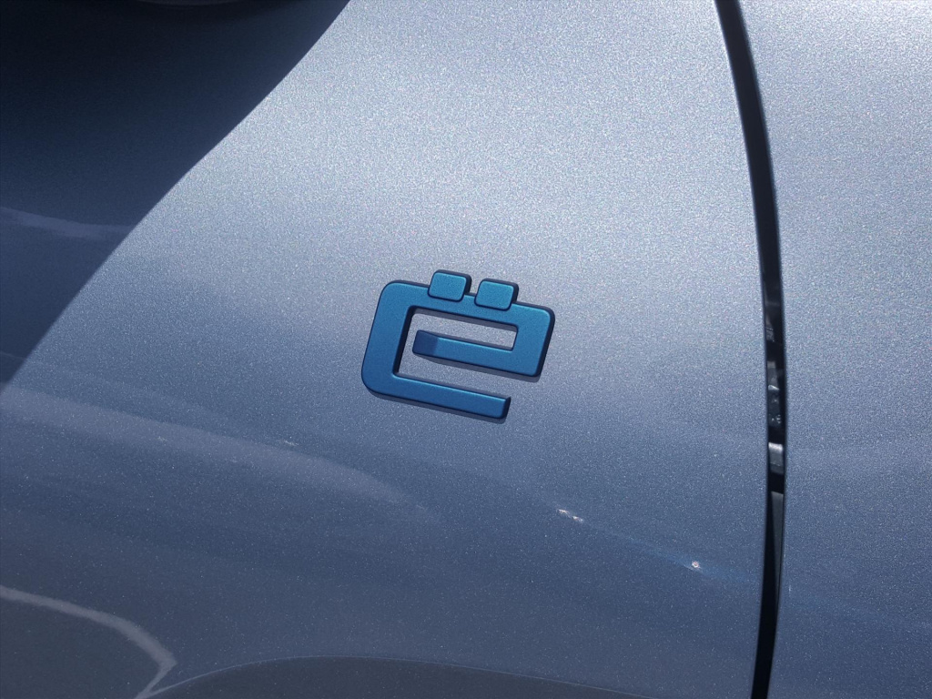 Citroen Ë-c4