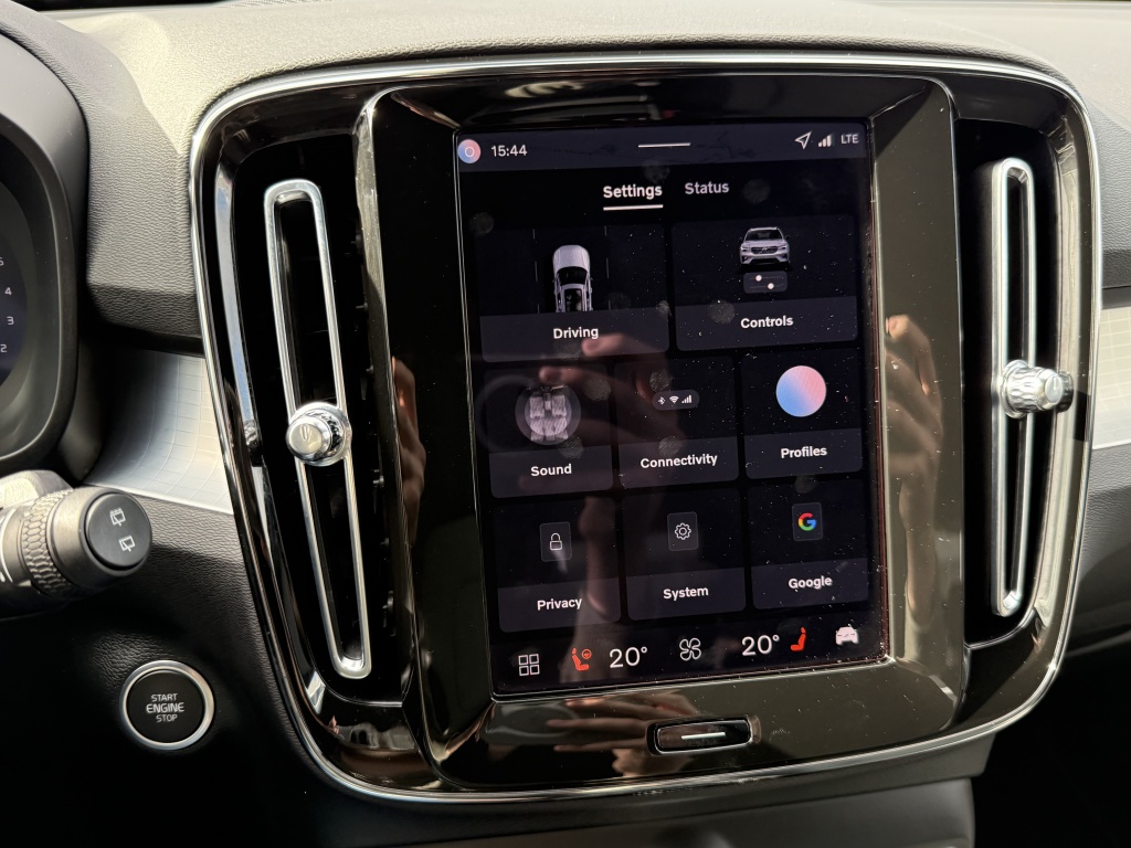 Volvo XC40