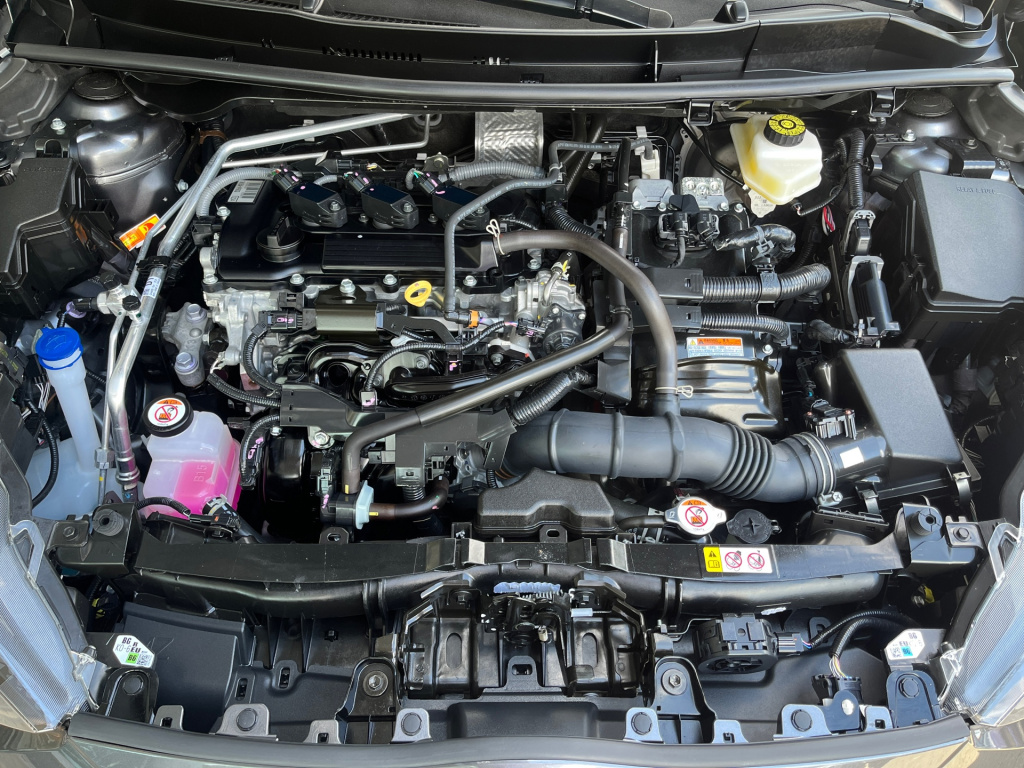 Mazda 2 Hybrid