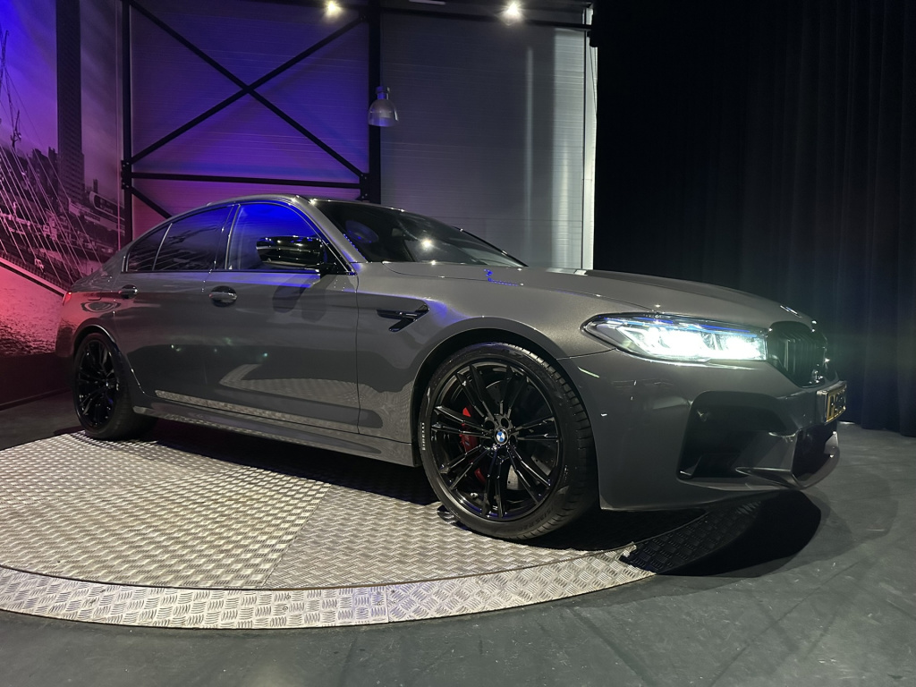 BMW M5