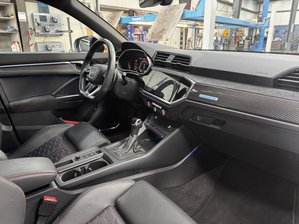 Audi Rsq3
