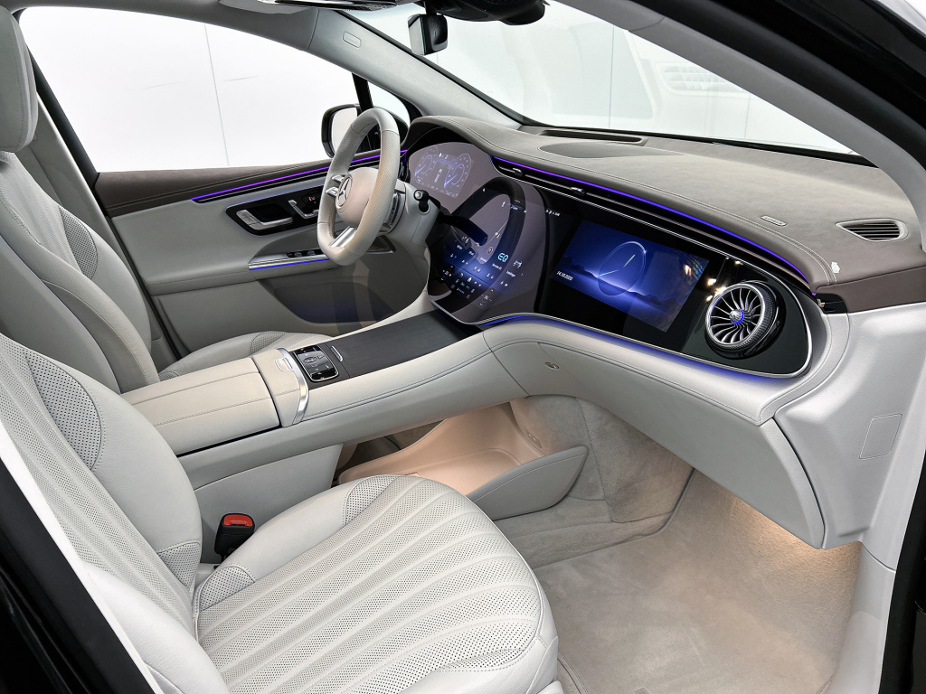 Mercedes-Benz Eqe
